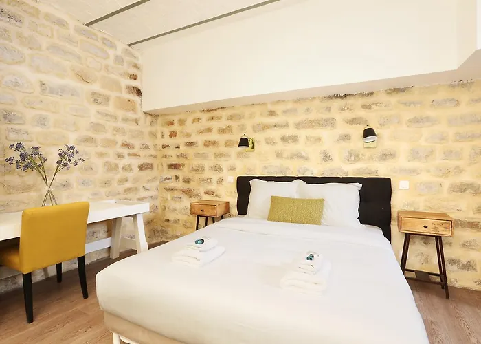 Rent A - Meslay Apartamento