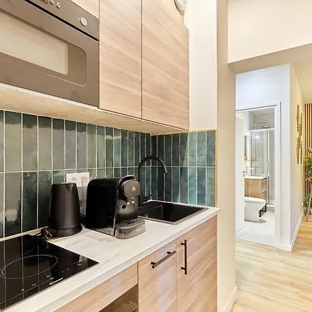 Rent A - Meslay Paris