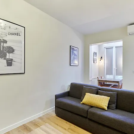 Rent A - Meslay Lejlighed *