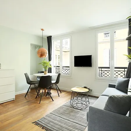 Rent A - Meslay París