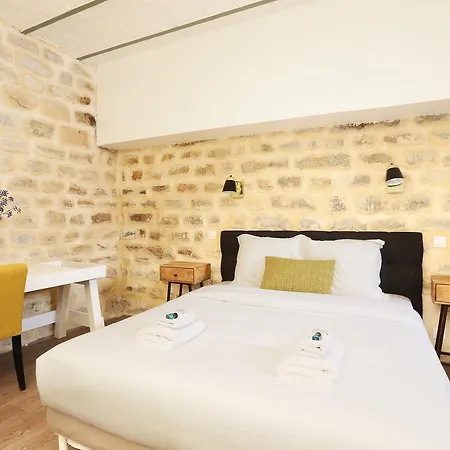 Rent A - Meslay Lejlighed