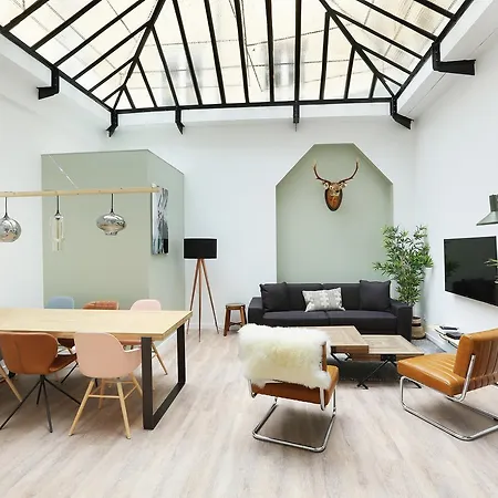 Rent A - Meslay Lejlighed *