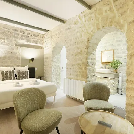 Rent A - Meslay Διαμέρισμα *