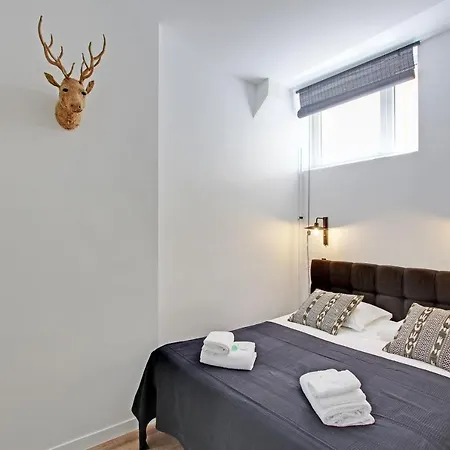 Rent A - Meslay Lejlighed Paris