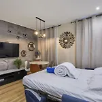 Апартаменты Rent A - Meslay *