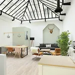 Апартаменты Rent A - Meslay *