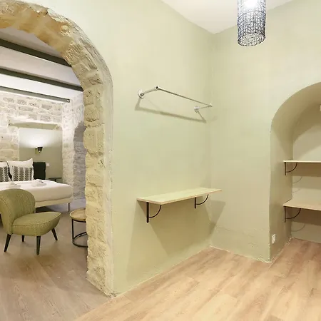 Rent A - Meslay Appartamento Parigi